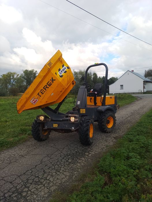 wozidlo budowlane 3 t  wypożyczalnia wynajem obrotowe minikoparka wywr