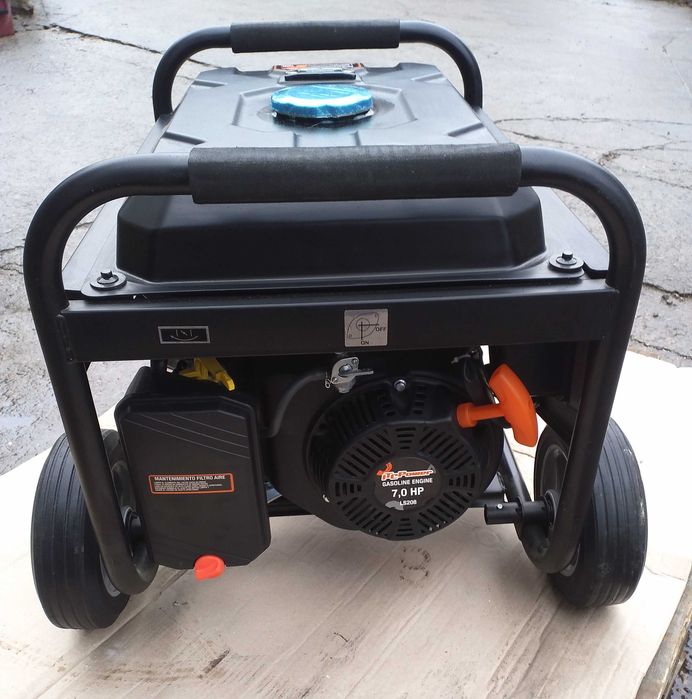 Генератор бензиновый 3 кВт. ITC Power GG3300F 2800/3000 W