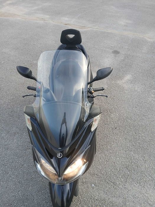 Mota Yamaha Majesty 400