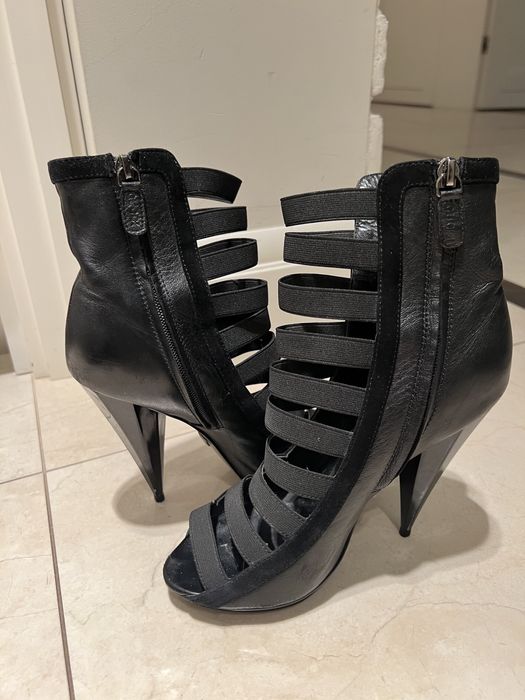Gucci sandałki na szpilce roz 40