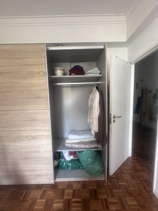 Ropeiro grande e espacoso
