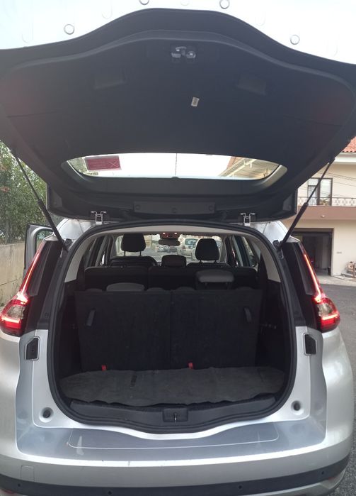 Renault Scenic 2018 7 lugares