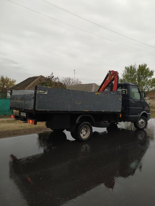 Продам машину Ивеко дейли Е2 манипулятор iveco daily манiпулятор