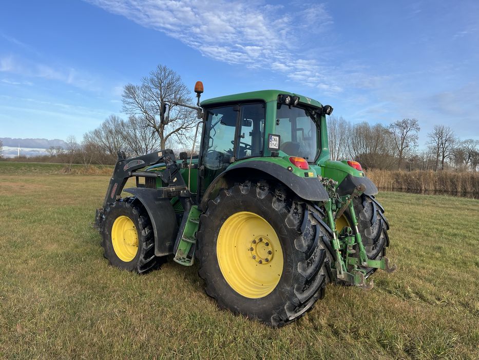 John Deere 6820, Tur Stoll, Przedni TUZ, Przedni WOM