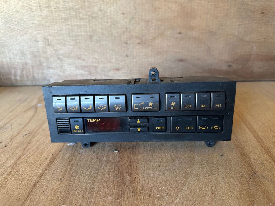 CLIMATRONIC MITSUBISHI PAGERO V20 MB657319