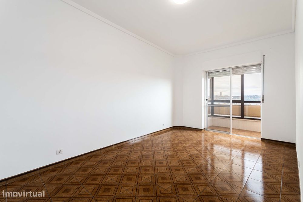 T2 para Arrendar em Zona Tranquila e Central, com Varandas e 76 m², Id
