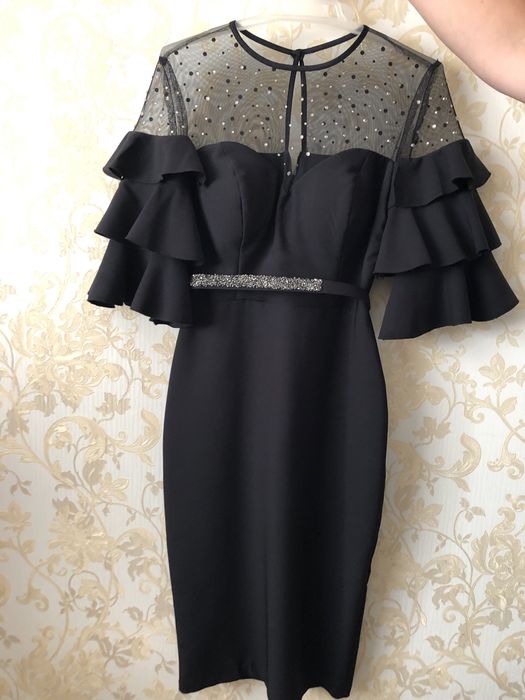 Сукню М розмір