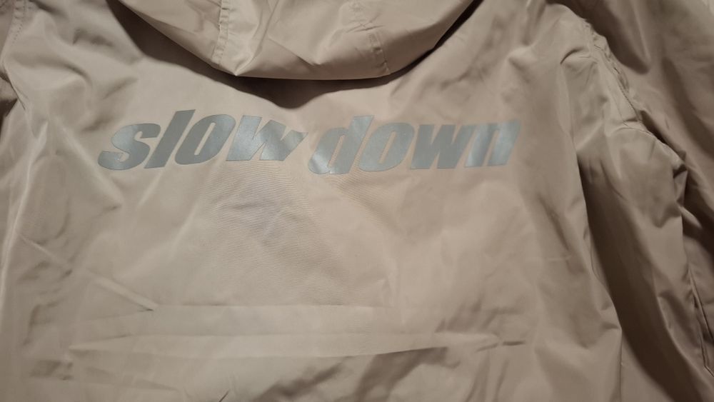 Cienka, beżowa parka Reserved r 38