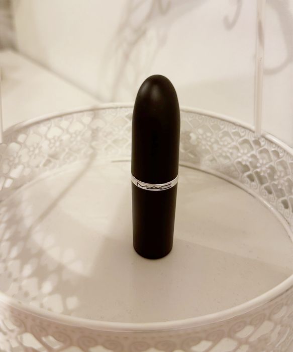 Mac Pomadka do ust Satin nude odcień MODESTY