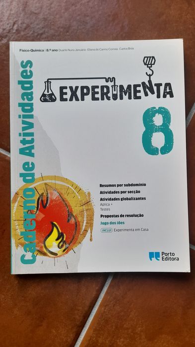 Conjunto de 4 Cadernos de atividades Física e Química 8° e 10°