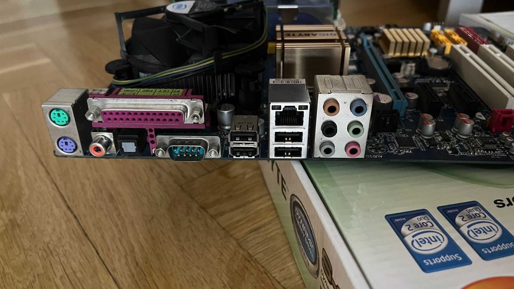 Gigabyte GA-EP31-DS3L + Procesor + Pamięć RAM