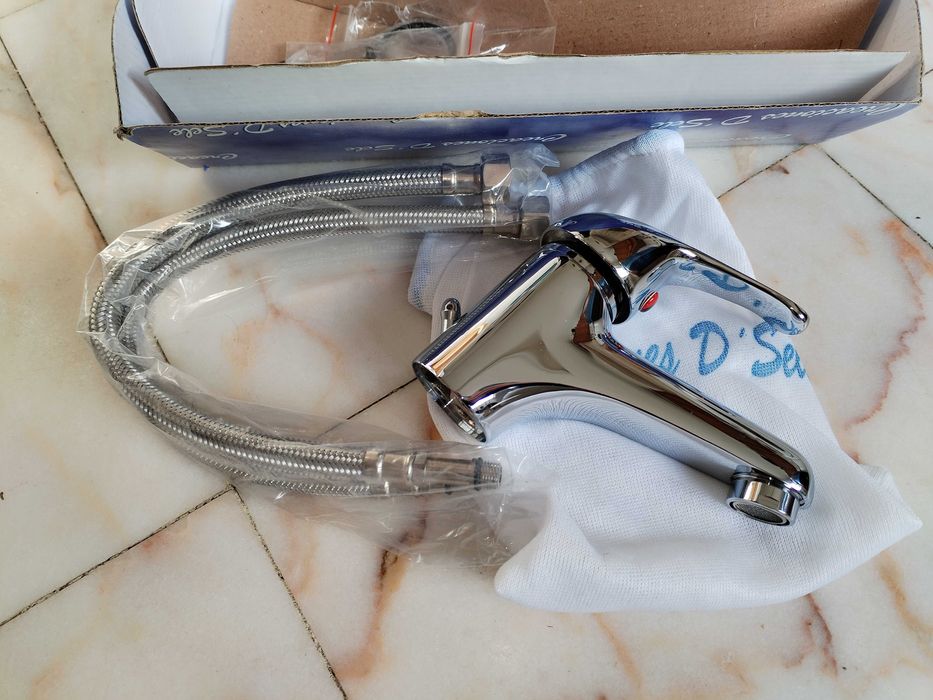 New Single-Handle Chrome Mixer Faucet64553249671170120