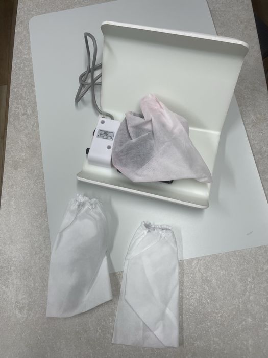 Pochłaniacz pyłu do paznokci hybryda