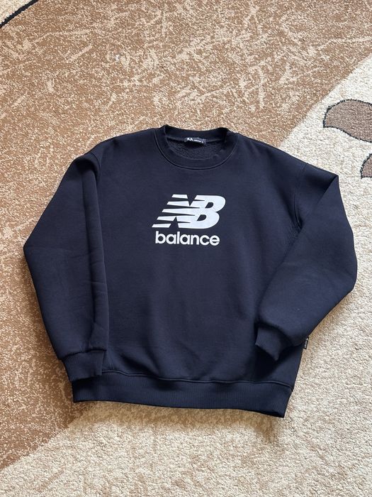 Продам жіночий світшот в ідеальному стані