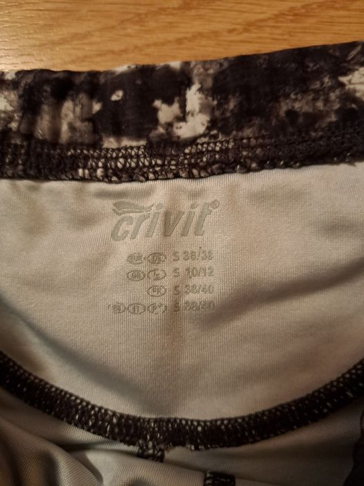 Komplet sportowy - Bluzka + getry Crivit r. S/M