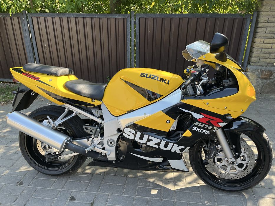 Suzuki GSX-R 600 2001