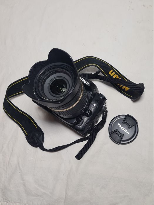 Nikon D7000 Digital (Apenas 3799 disparos) + Lente Tamron 18-270mm + Bolsa