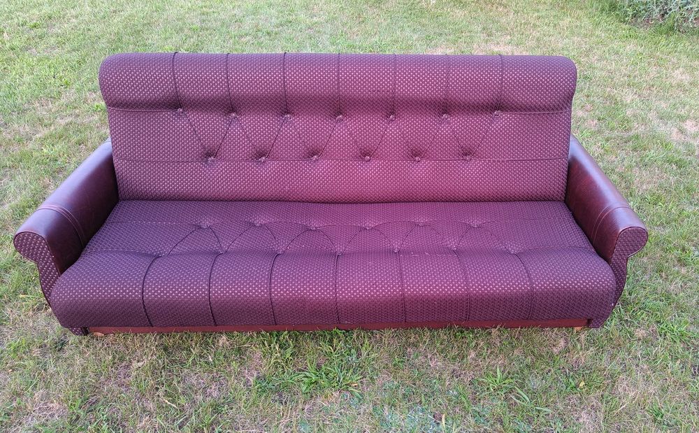 SOFA rozkładana / Wersalka klasyczna z pojemnikiem na pościel