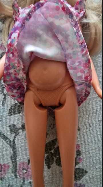 Lalka Simba jak Barbie w ciąży