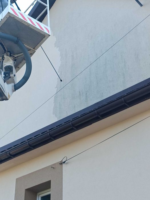 Mycie kostki brukowej elewacji dachów,tarasów, hal