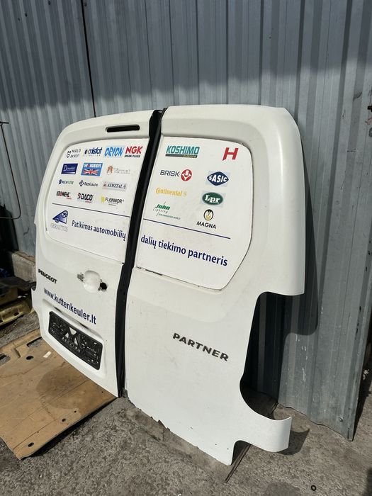 Розпашонка двері задні Сітроен Берлінго Пежо Партнер В9 разборка двери