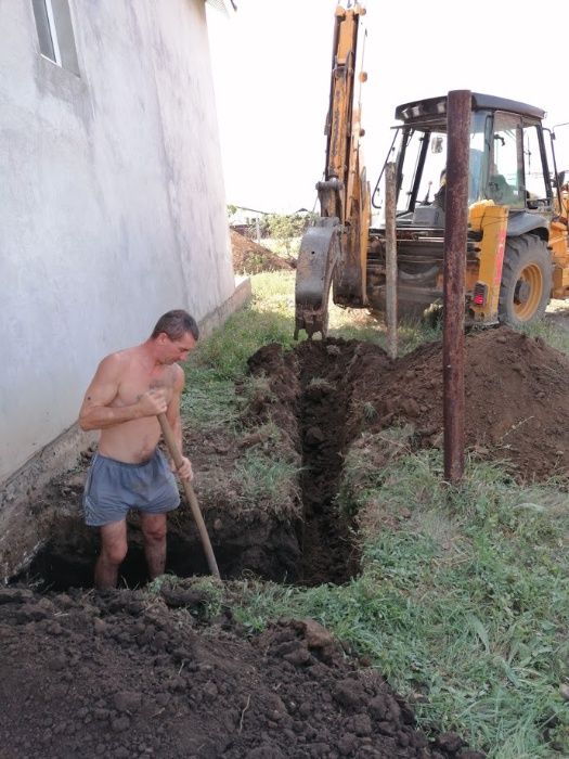 Услуги земляные работы уборка участка планировка копка в Одессе