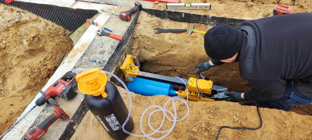 Wiercenie w betonie. Wiercenie w cegle, żelbecie, beton komórkowy.