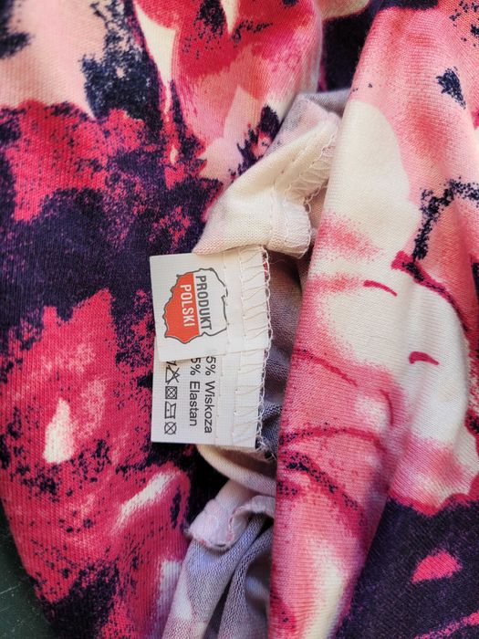 Sukienka w Róże Lato wygodna elastyczna r. 48