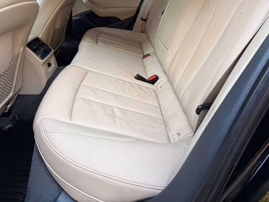 Audi A4      2018