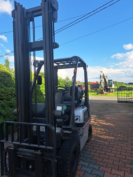 Wózek widłowy Nissan FORKLIFT