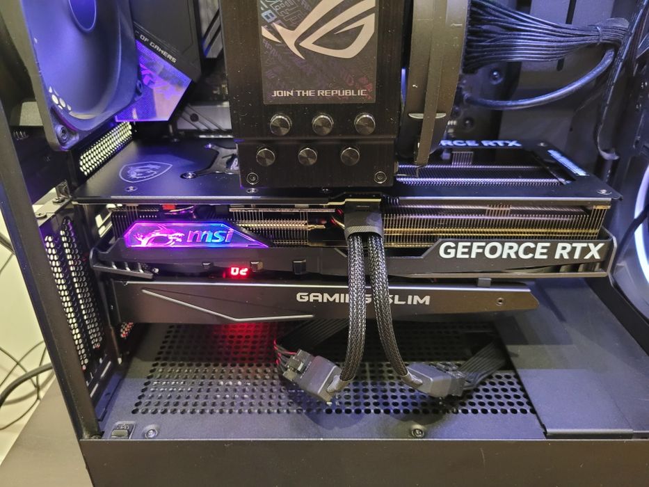 Pomoc z komputerem, składanie komputera, czyszczenie