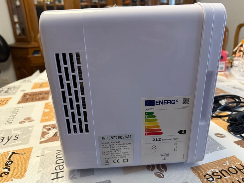 Mini frigorífico portátil