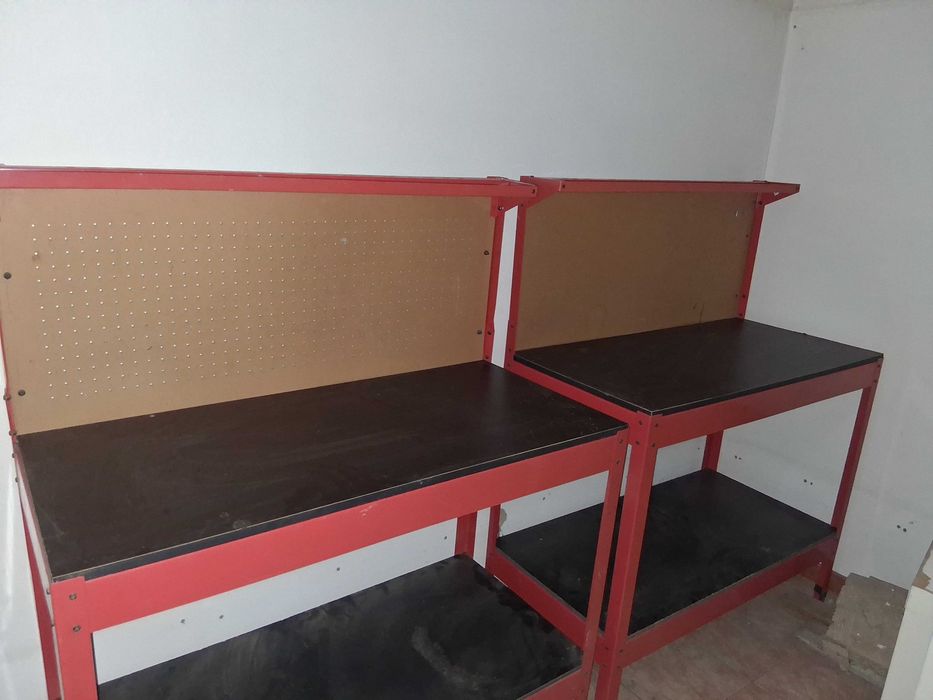 2 Bancadas de trabalho