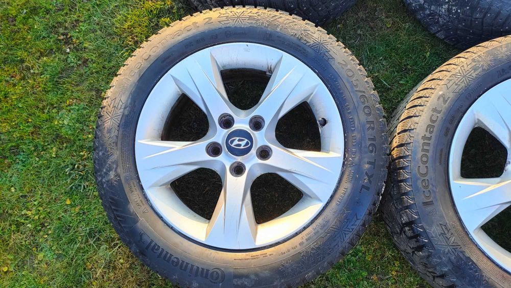 Felgi aluminiowe Hyundai R16 5x114.3 **Opony zimowe 205/60**