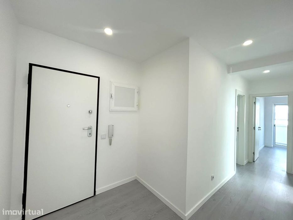 Apartamento Totalmente Remodelado- Paivas