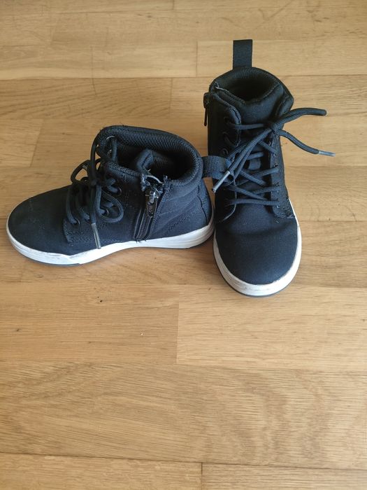 Buty MODNE dla chłopca  H&M.