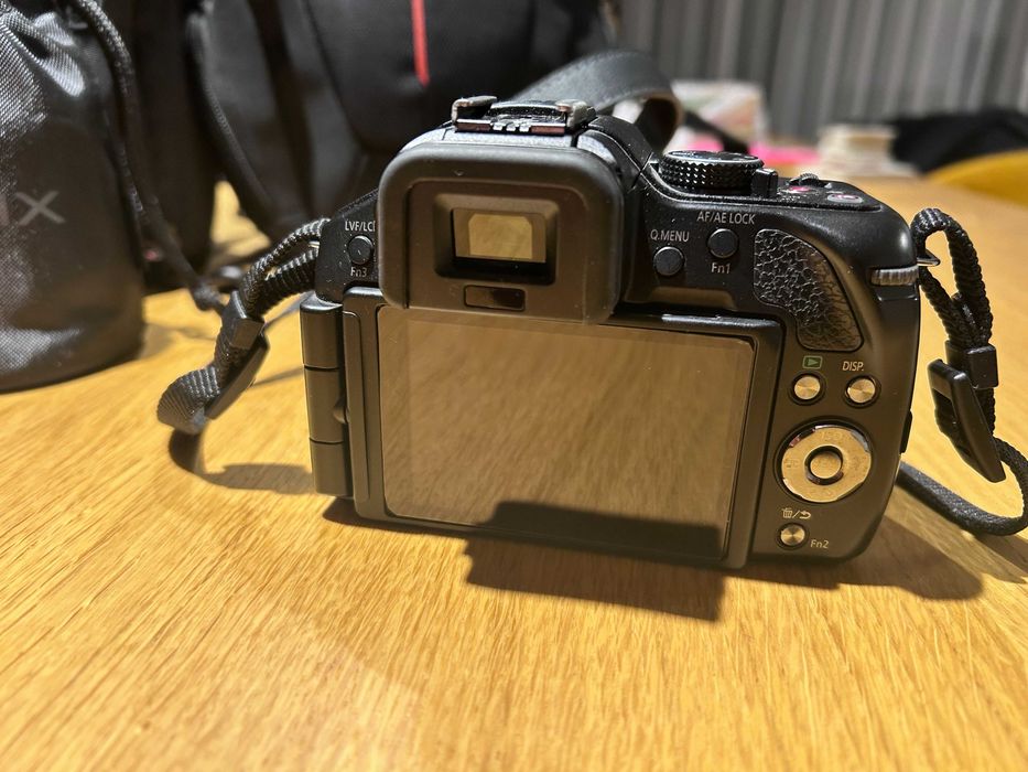 Panasonic LUMIX G-5 z zestawem akcesoriów