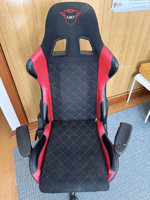 Cadeira Gaming preta