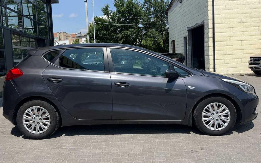 Kia Ceed 2013