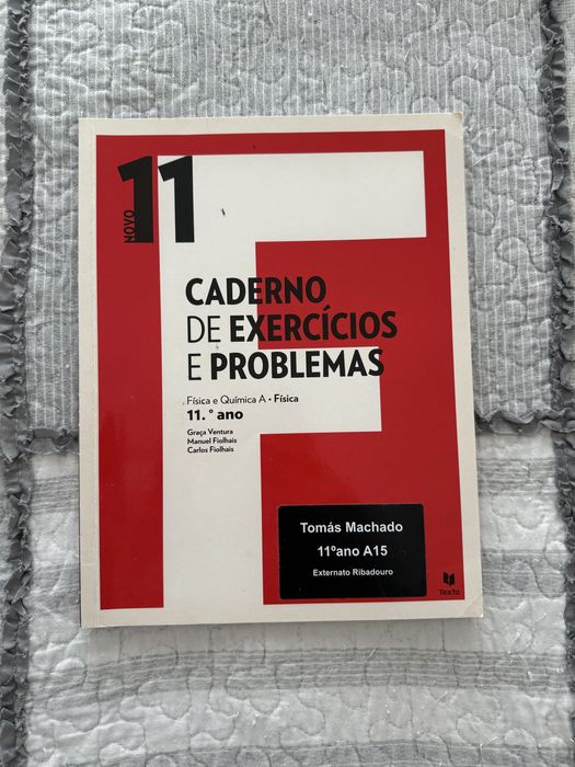 Caderno de Atividades 11° Ano Fisica e Quimica A