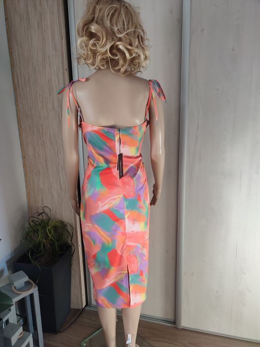 Sukienka w letnim kolorze ,wakacyjna