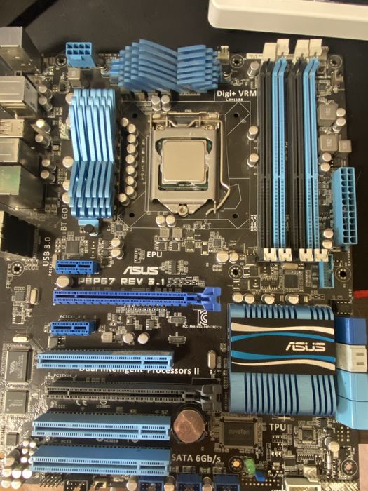 intel 7 2600k+ ASUS P8P67 REV 3.1
