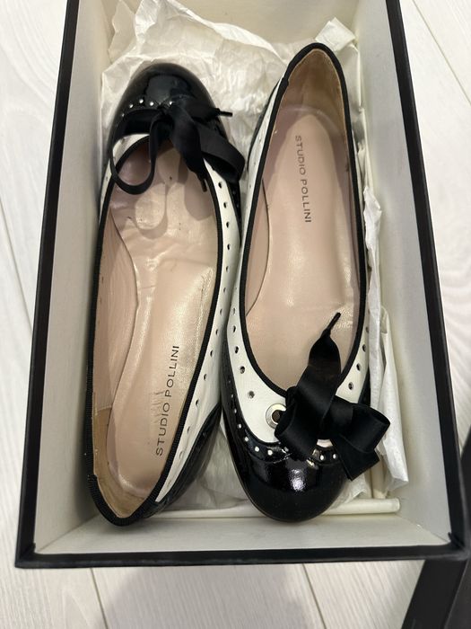 Жіночі балатки Studio Pollini