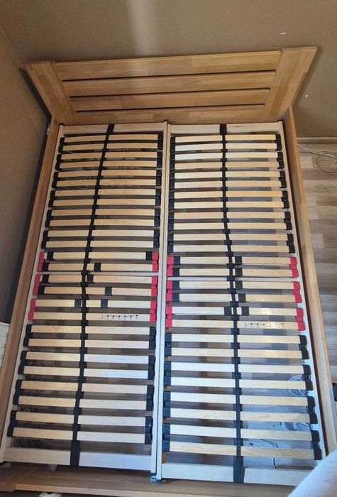 Łóżko dwuosobowe 140x190 cm drewniane beds.pl