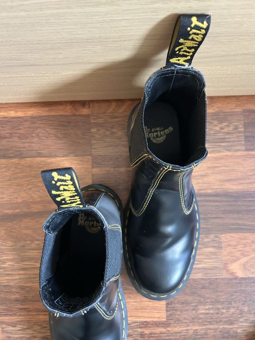 Dr. Martens szaroczarne botki rozm.39