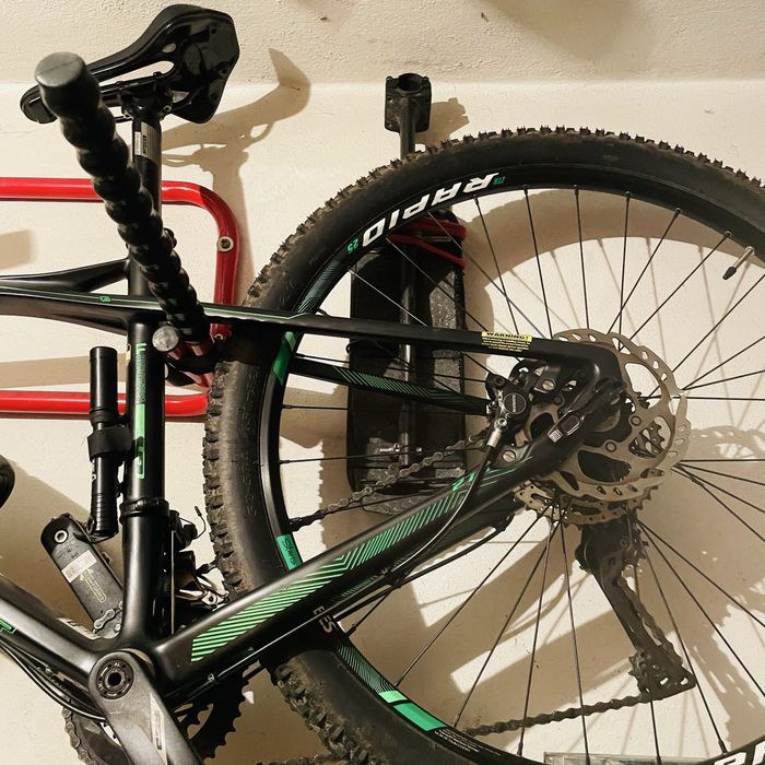 Vendo Bicicleta GT de carbono 27.5
