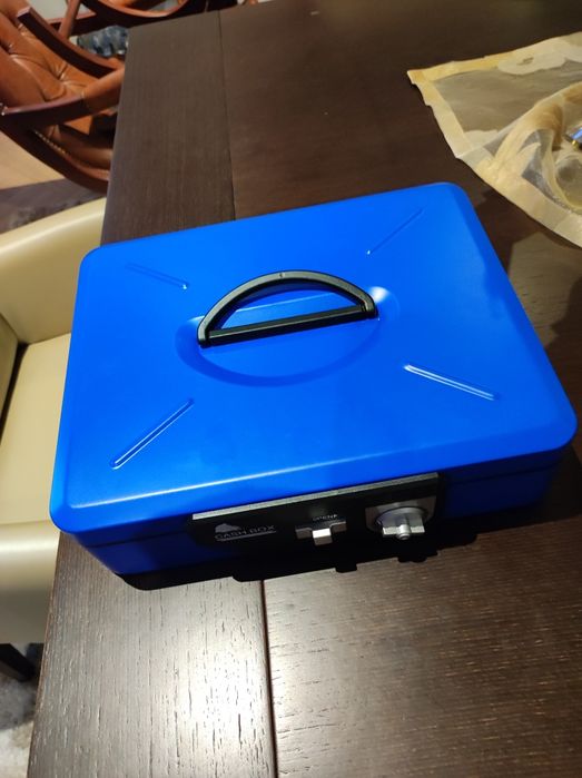 Cofre azul como novo