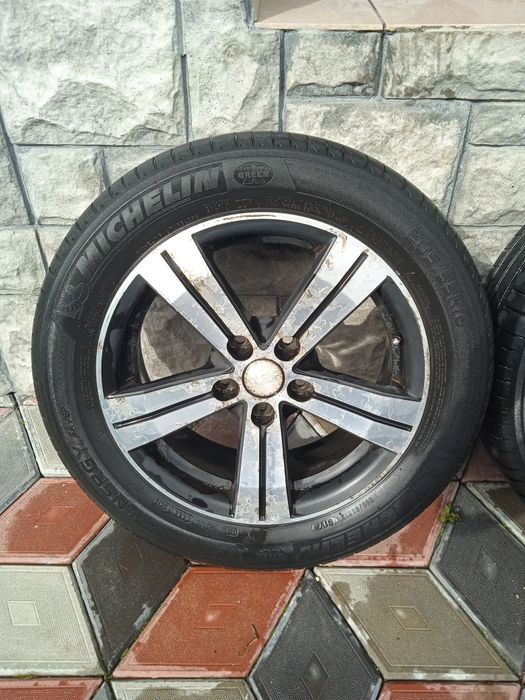 Диски титанові з покришкою 205/55 R16