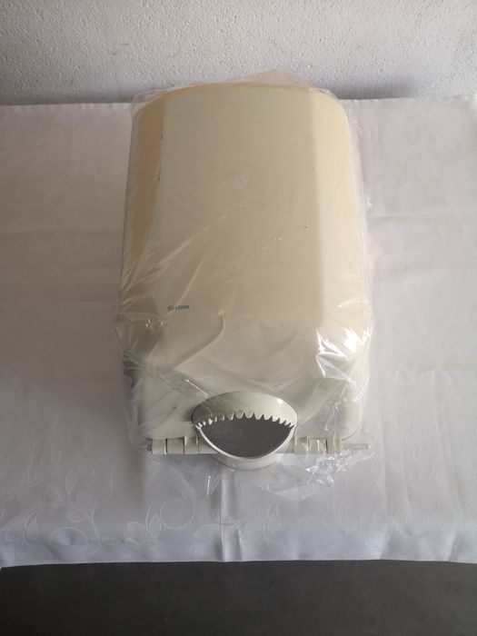 Dispensador de papel mecha