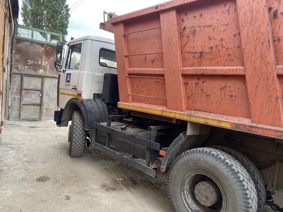 Маз самосвал 551605-271